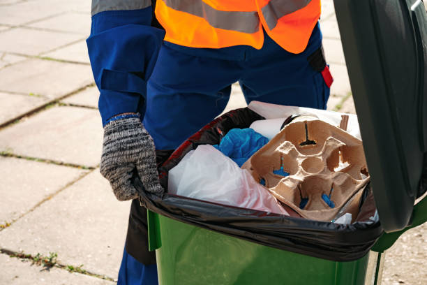 Best Office Cleanout  in Milton, DE